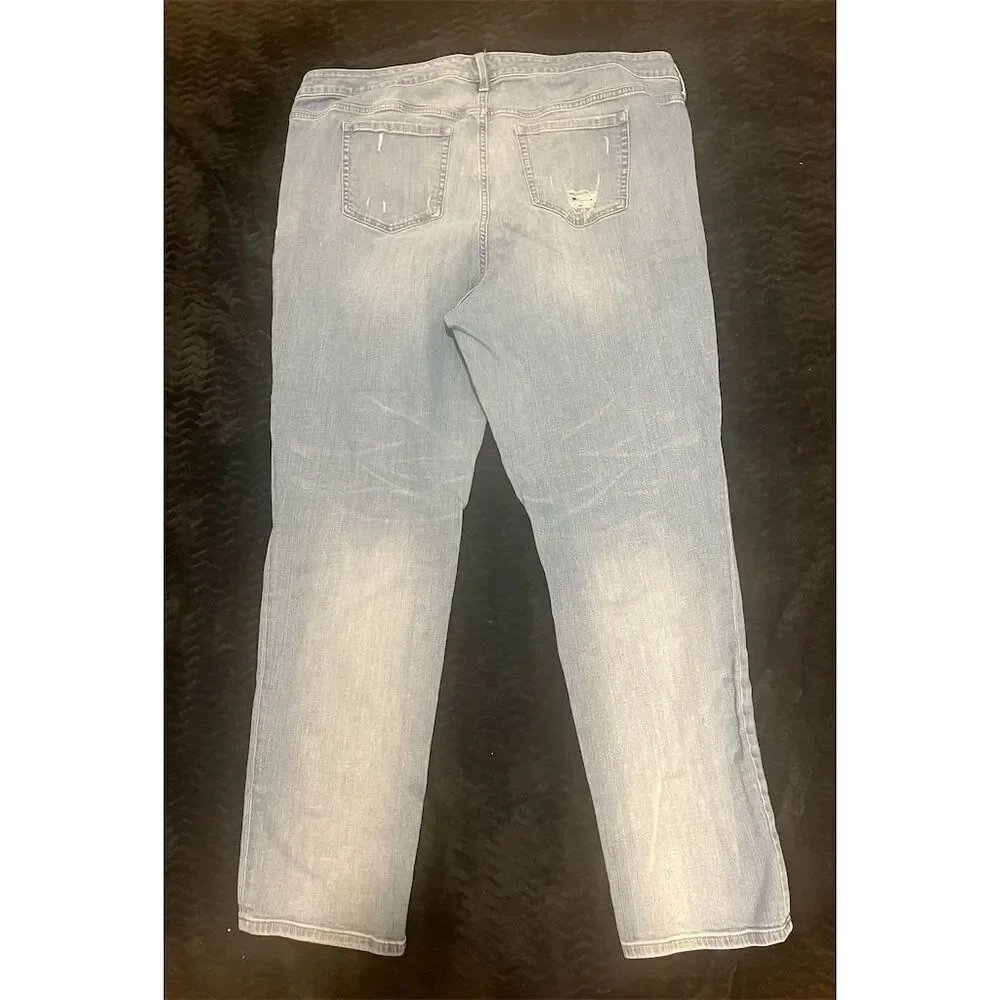 Torrid Boyfriend Straight Distressed  High Rise Stretch Plus Size Jeans‎ 22T - Picture 2 of 7